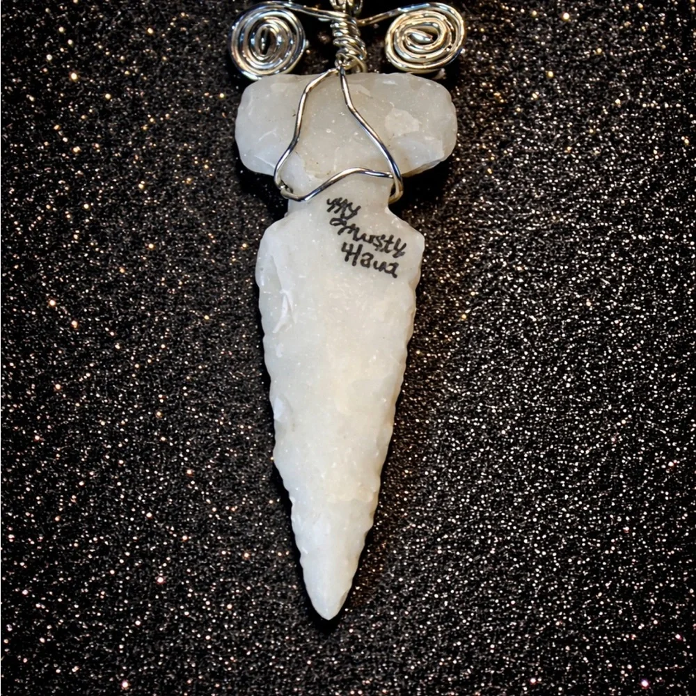 NWOT Signed Handmade White Quartz Arrowhead 13